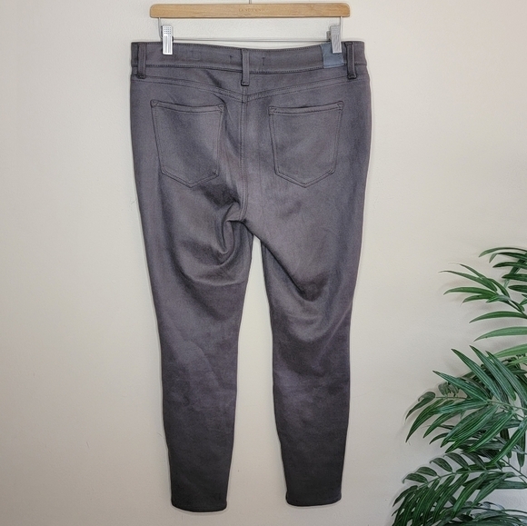Level 99 | Gray Soft Velour Feel Skinny Pants - Picture 2 of 6